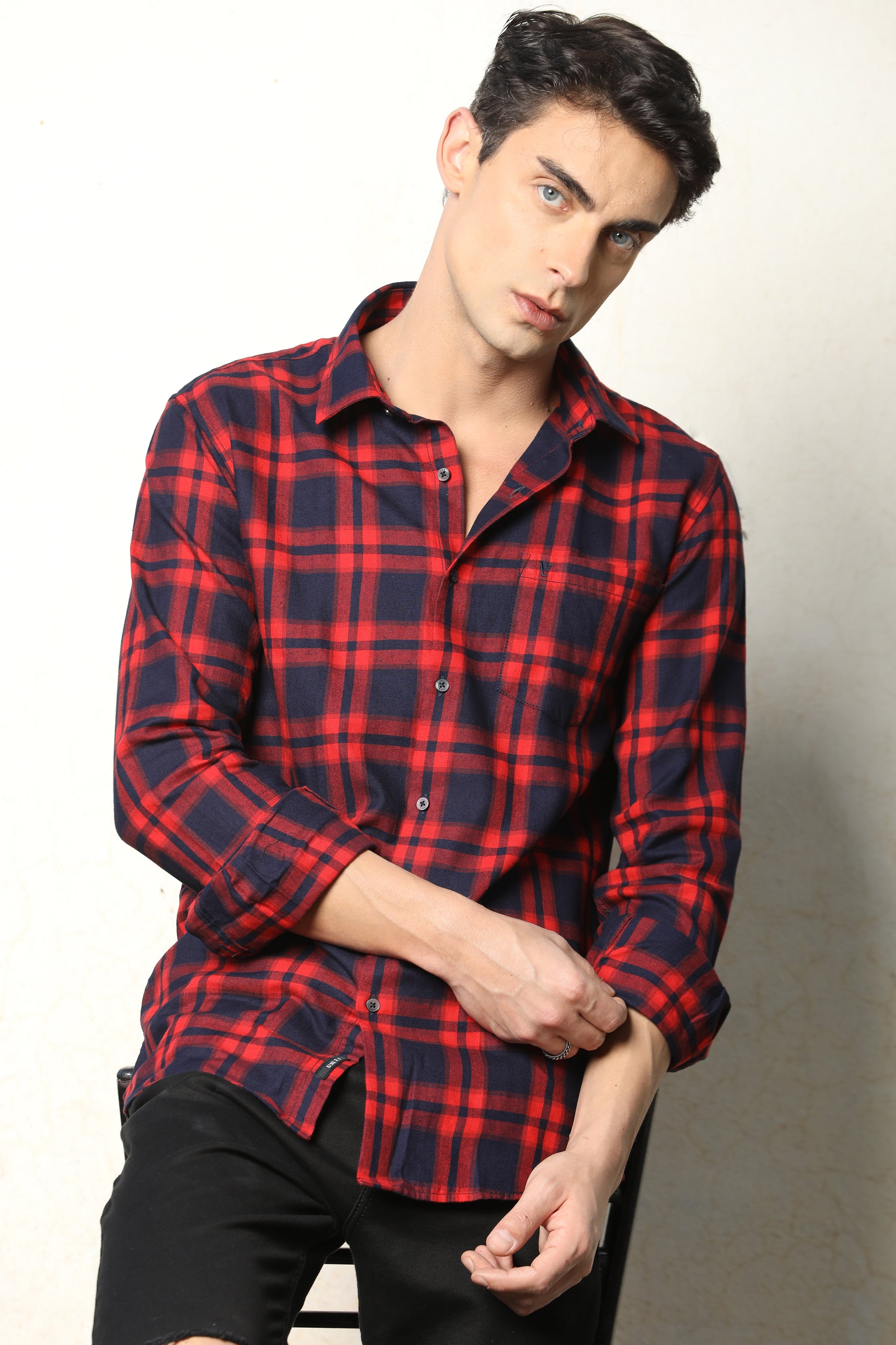 Red & Navy Blue Checked Casual Shirt โ Unifit, Full Sleeves - IVYN