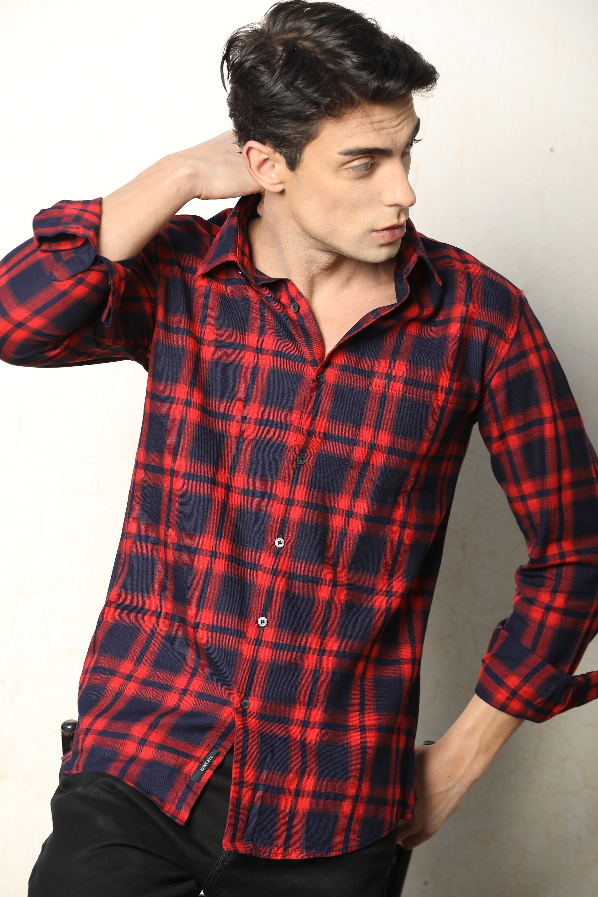 Red & Navy Blue Checked Casual Shirt โ Unifit, Full Sleeves - IVYN