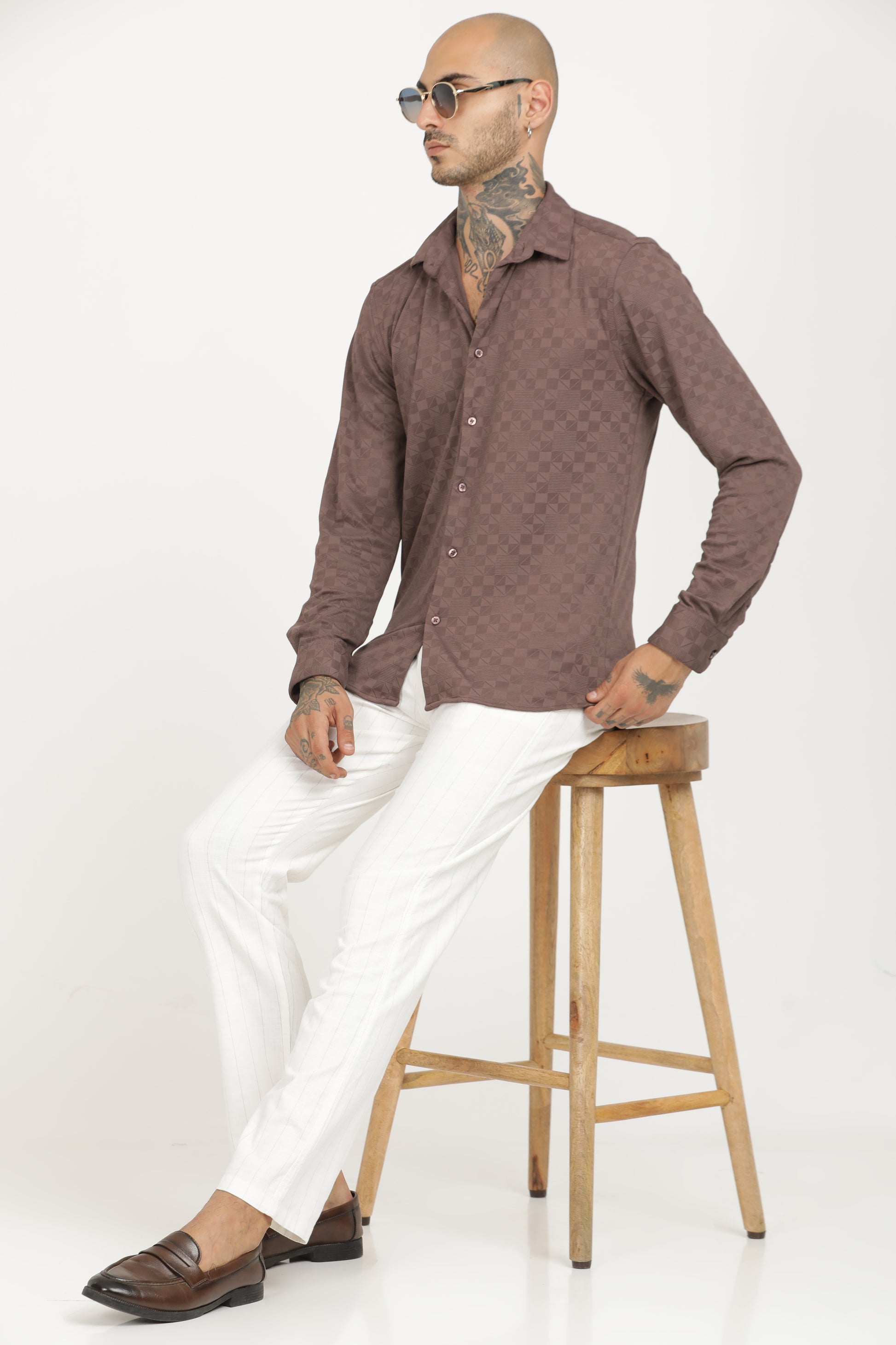 Chestnut Classic Slim Fit Self Design Textured Casual Shirt - IVYN