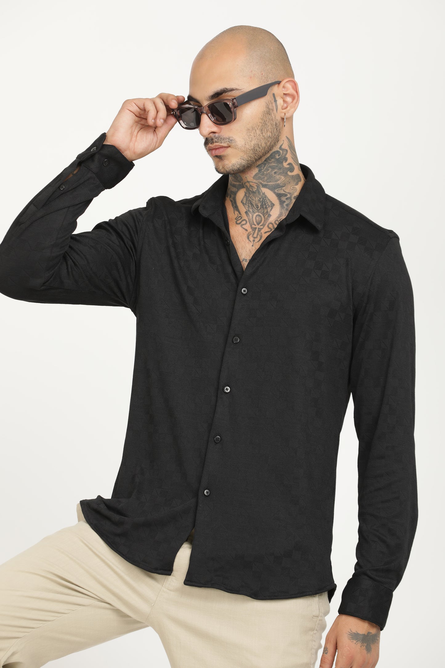 Dark Black Classic Slim Fit Self Design Textured Casual Shirt - IVYN