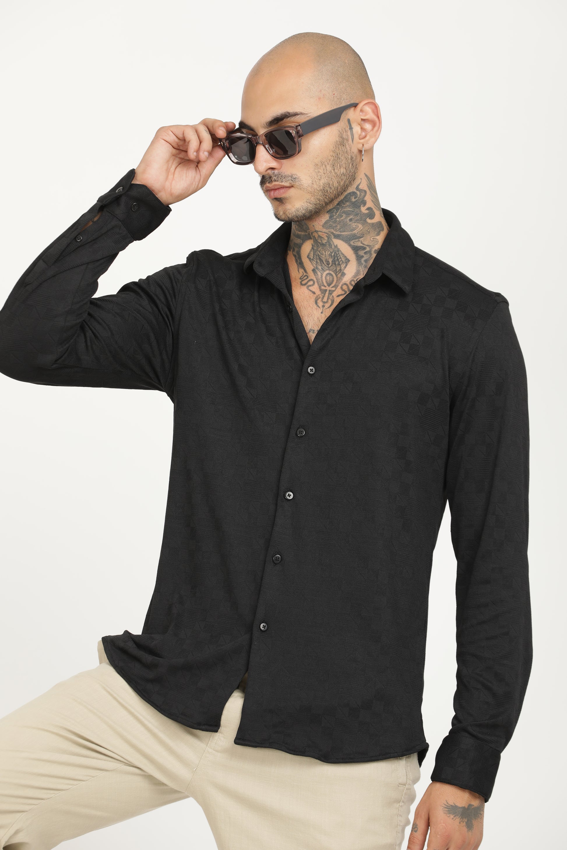 Dark Black Classic Slim Fit Self Design Textured Casual Shirt - IVYN