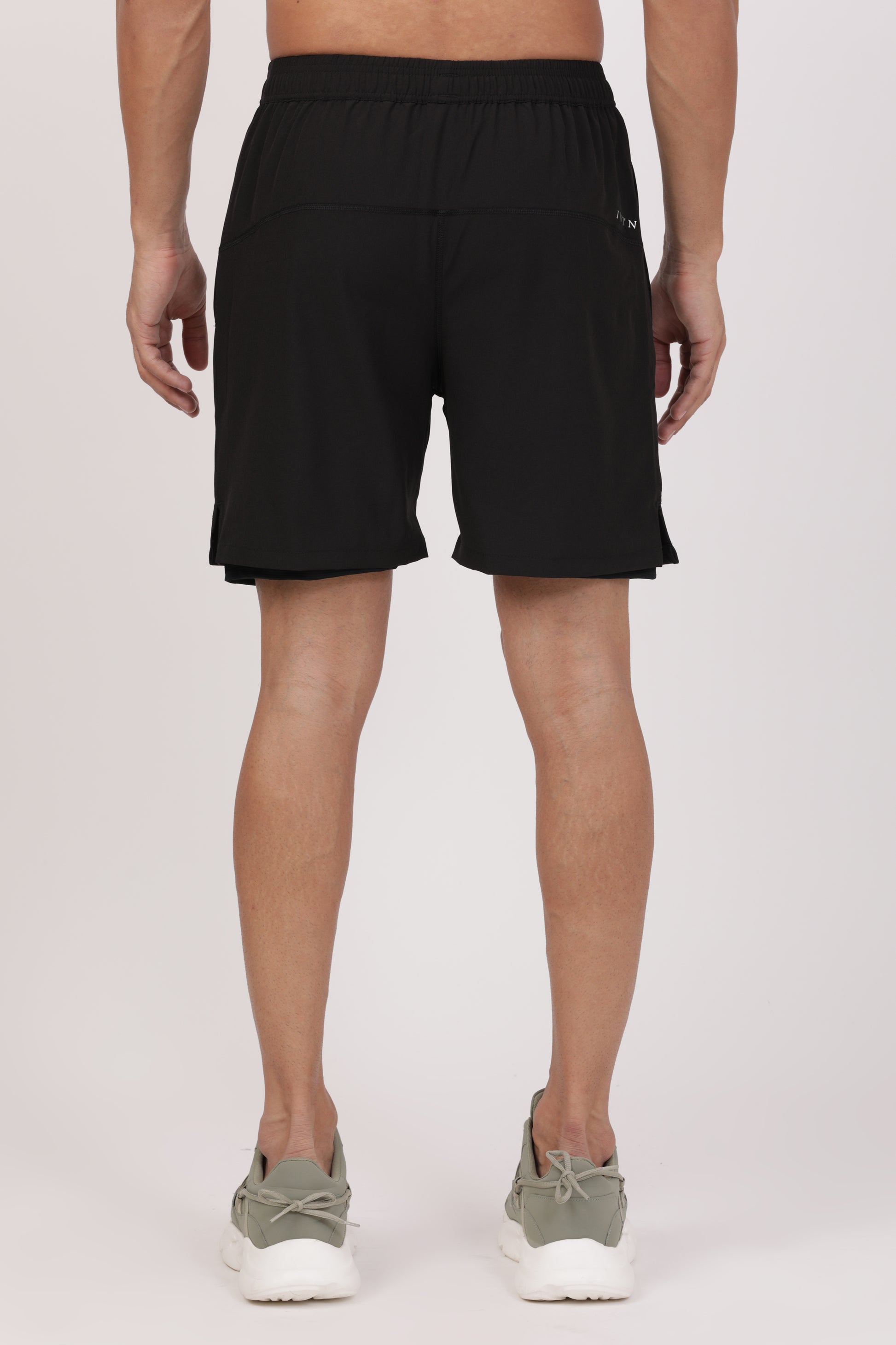 Men's Black Dual-Layer Performance Shorts– 4-Way Stretch Jersey - IVYN