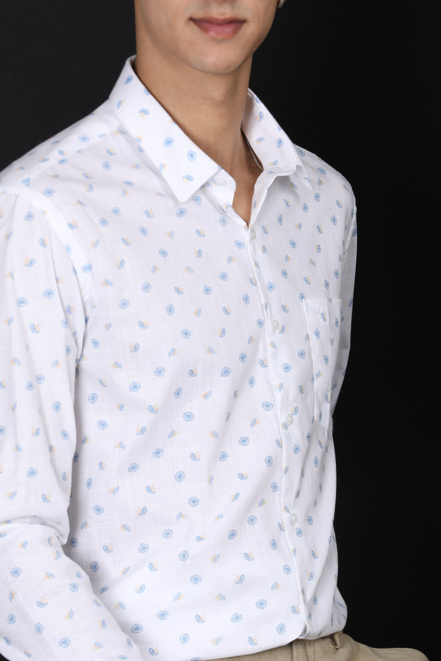White Printed Slim Fit Casual Shirt – Light Blue Floral Design - IVYN