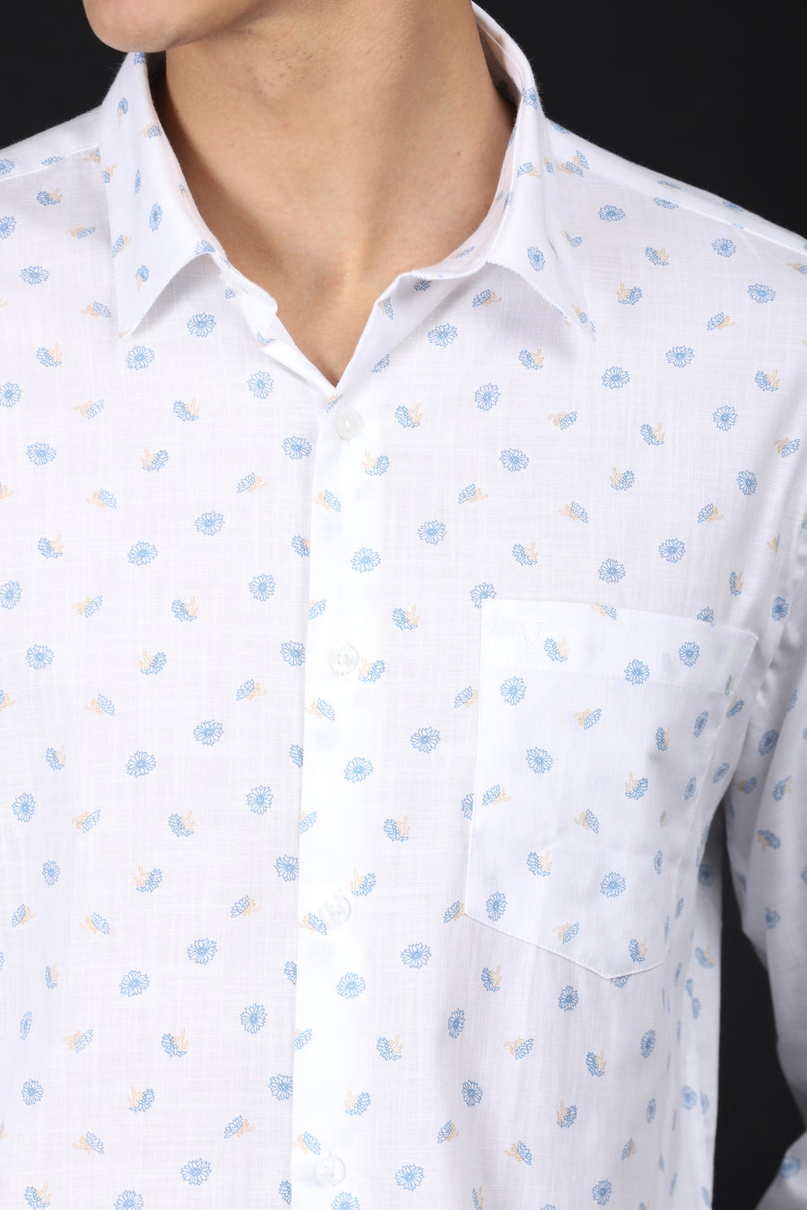 White Printed Slim Fit Casual Shirt – Light Blue Floral Design - IVYN
