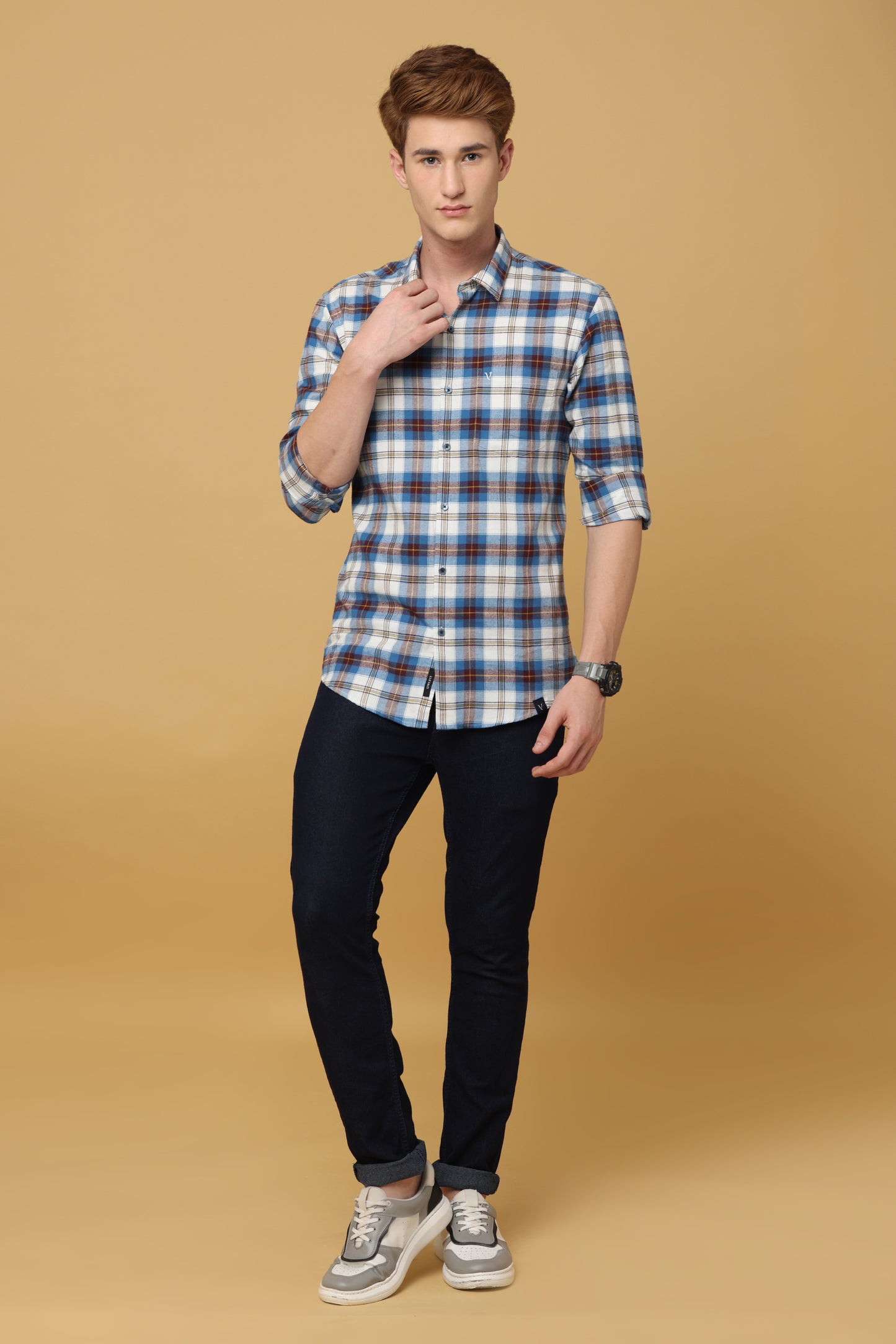 EliteGlam Blue White Casual Comfy Check Shirt - IVYN