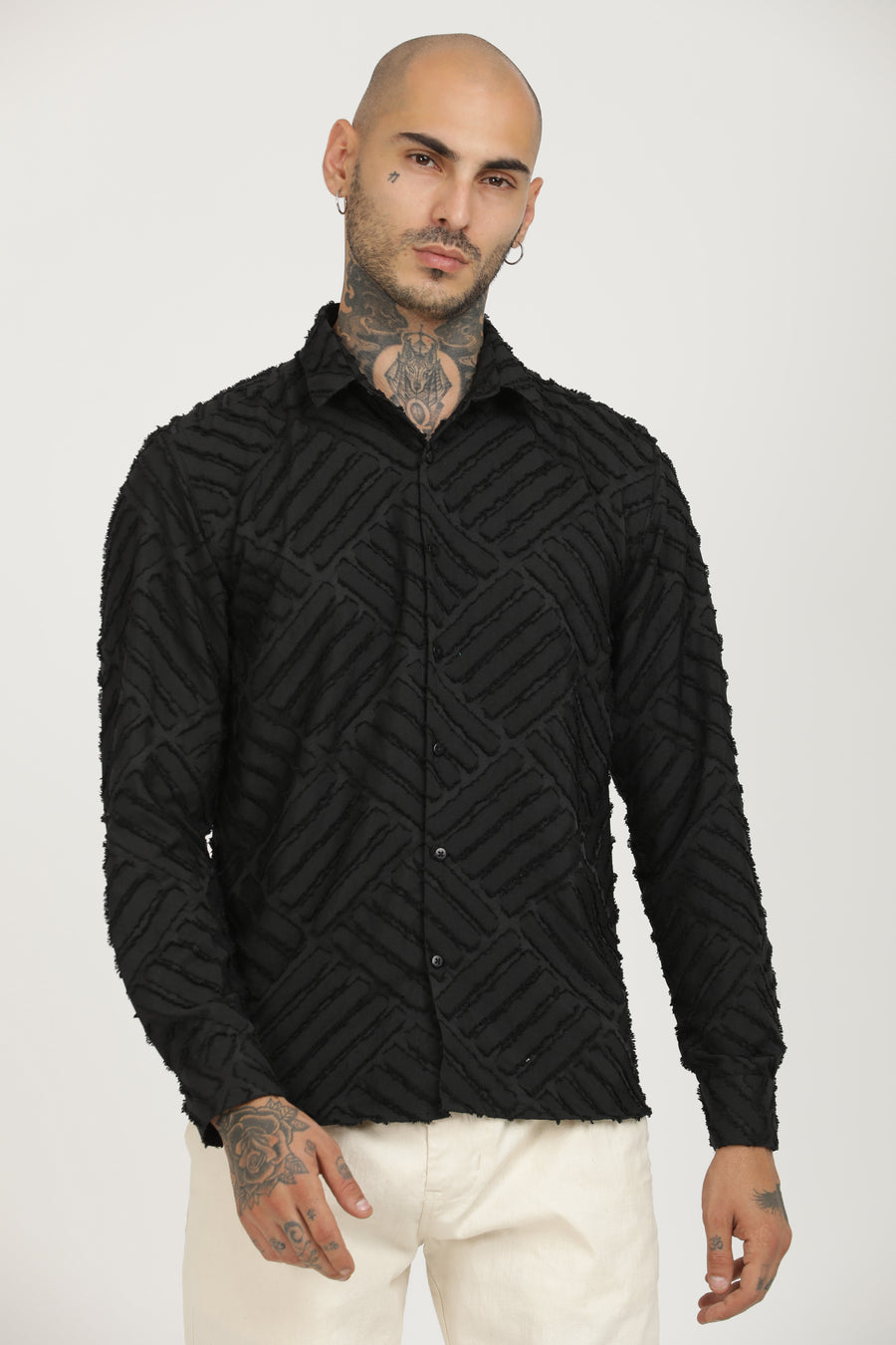 Black Classic Slim Fit Self Design Textured Casual Shirt - IVYN