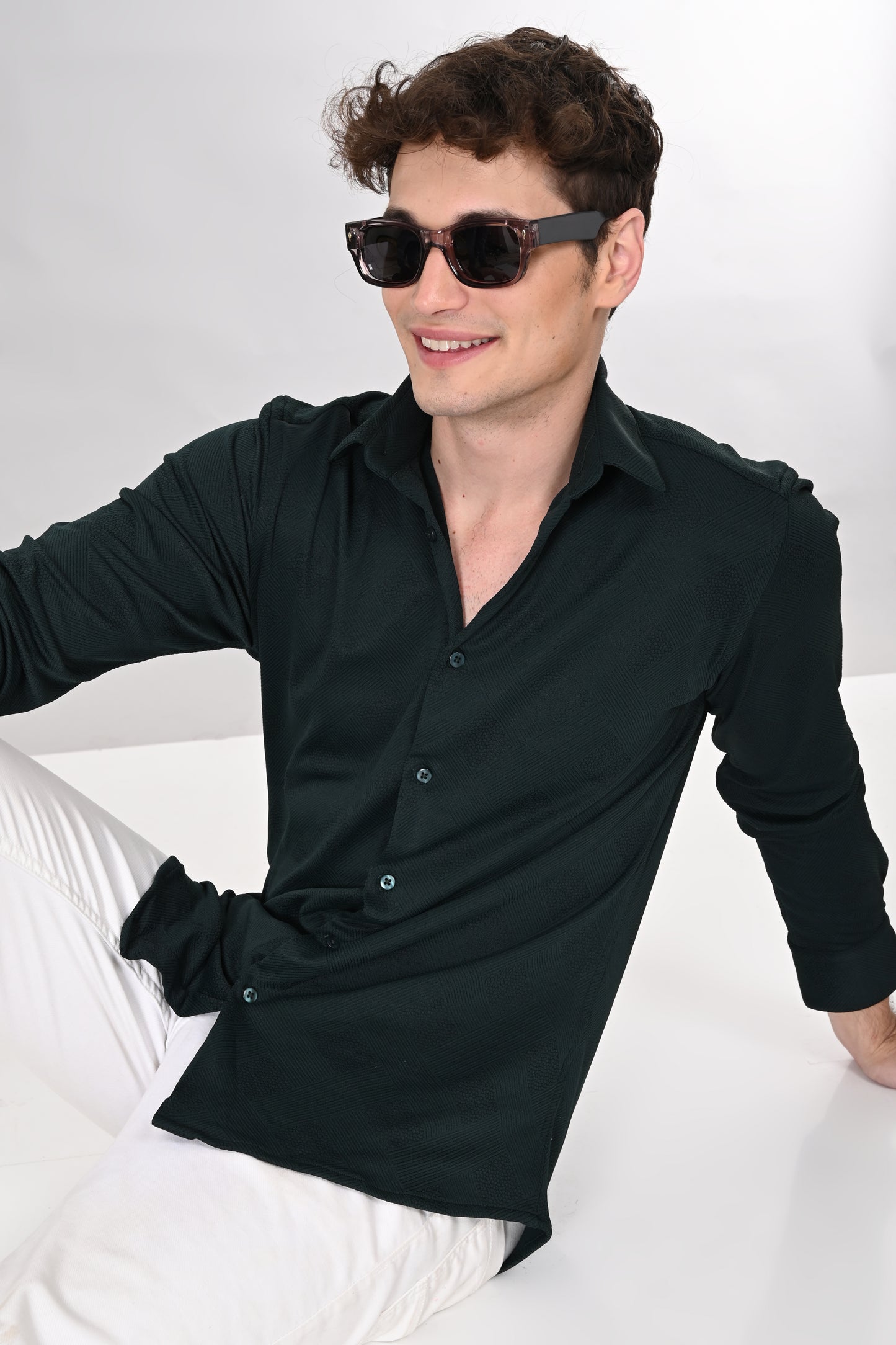 Dark Green Jakarta 4-Way Stretch Textured Shirt - IVYN