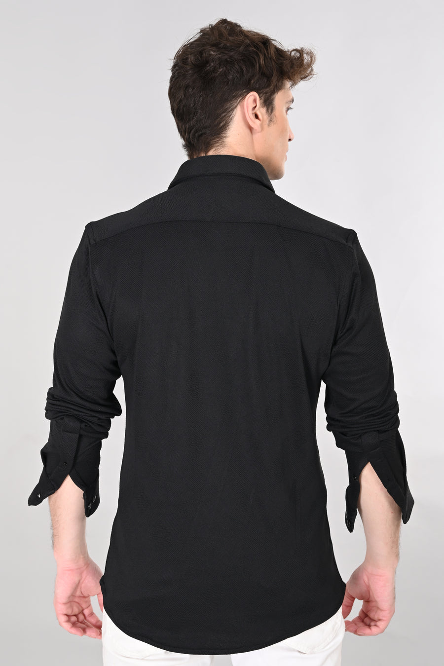 Black Jakarta 4-Way Stretch Textured Shirt - IVYN