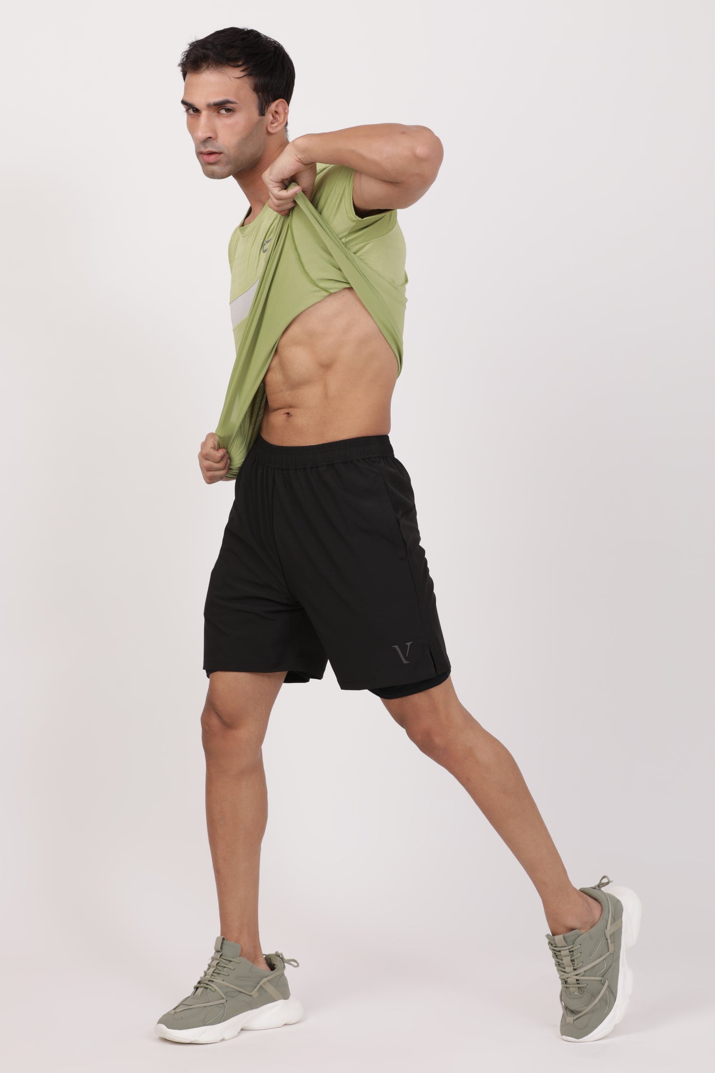 Men's Black Dual-Layer Performance Shorts– 4-Way Stretch Jersey