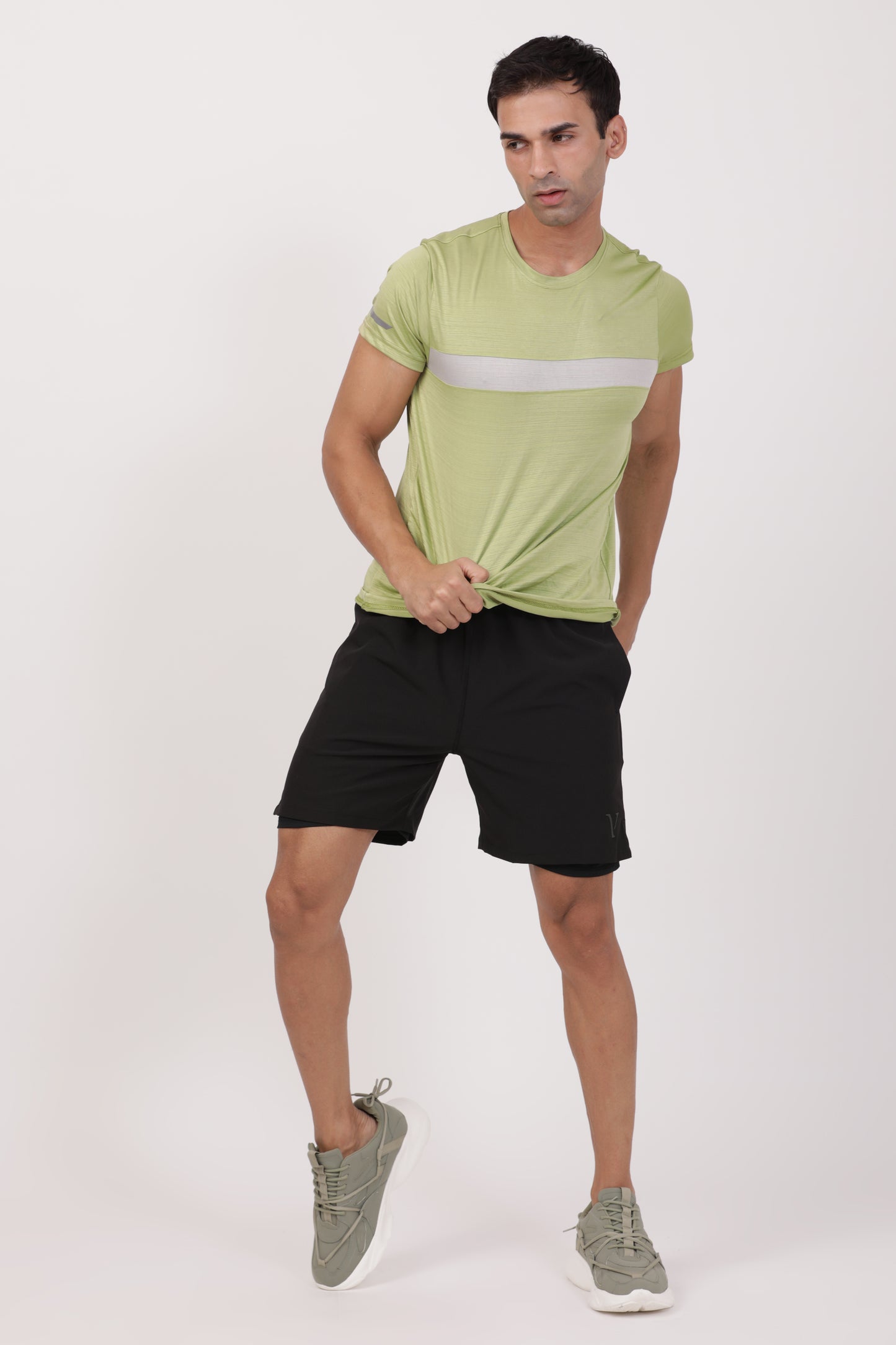 Men's Black Dual-Layer Performance Shorts– 4-Way Stretch Jersey