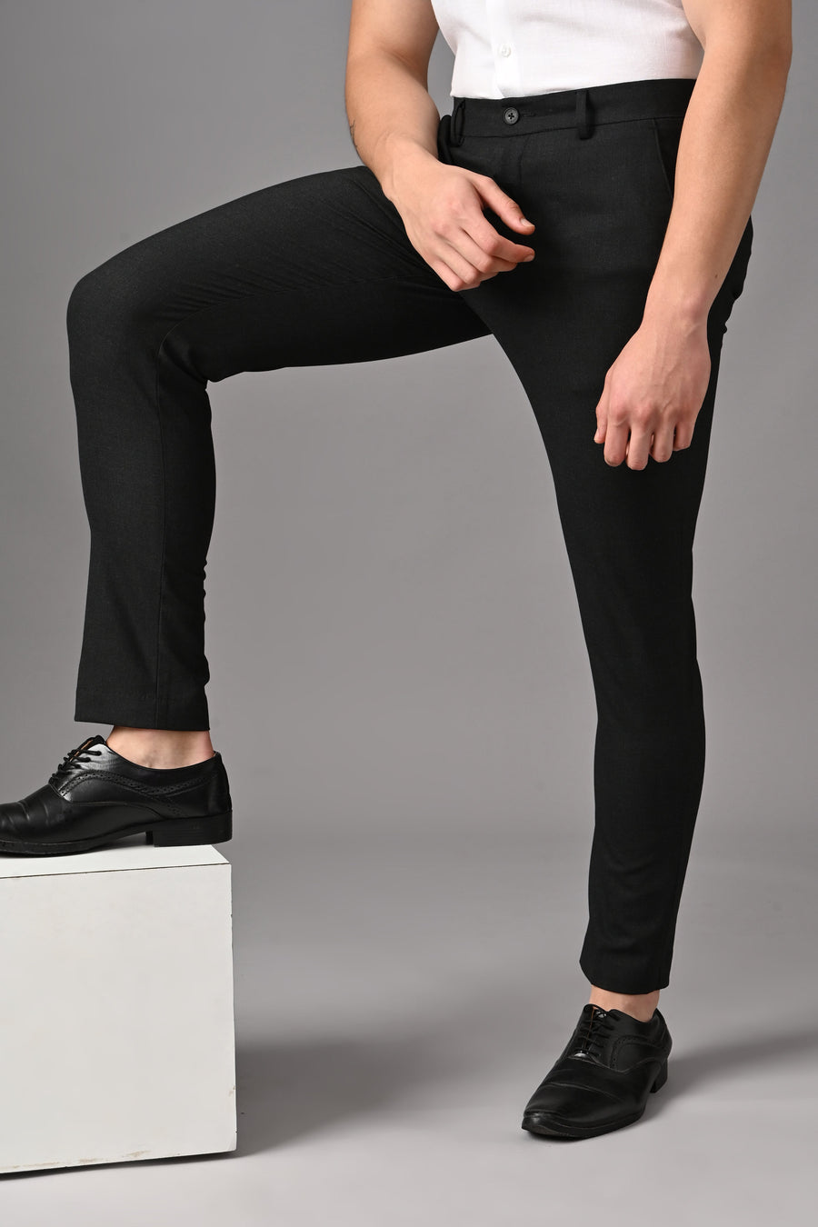 IVYN Ankle-Fit Stretch Trouser in Charcoal Black Melange
