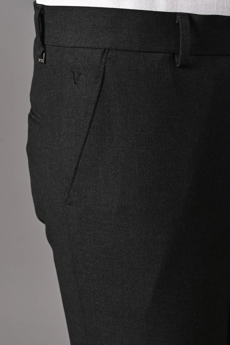 IVYN Ankle-Fit Stretch Trouser in Charcoal Black Melange