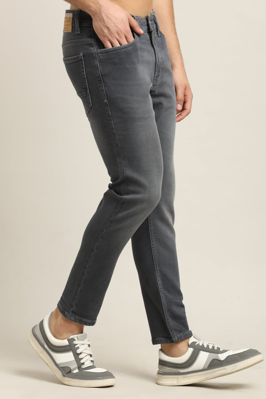 IVYN Ankle Fit Jeans in Dark Grey