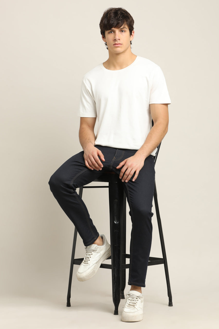 IVYN Ankle Fit Jeans in Dark Navy Blue