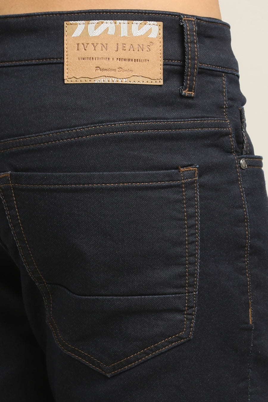 IVYN Ankle Fit Jeans in Dark Navy Blue
