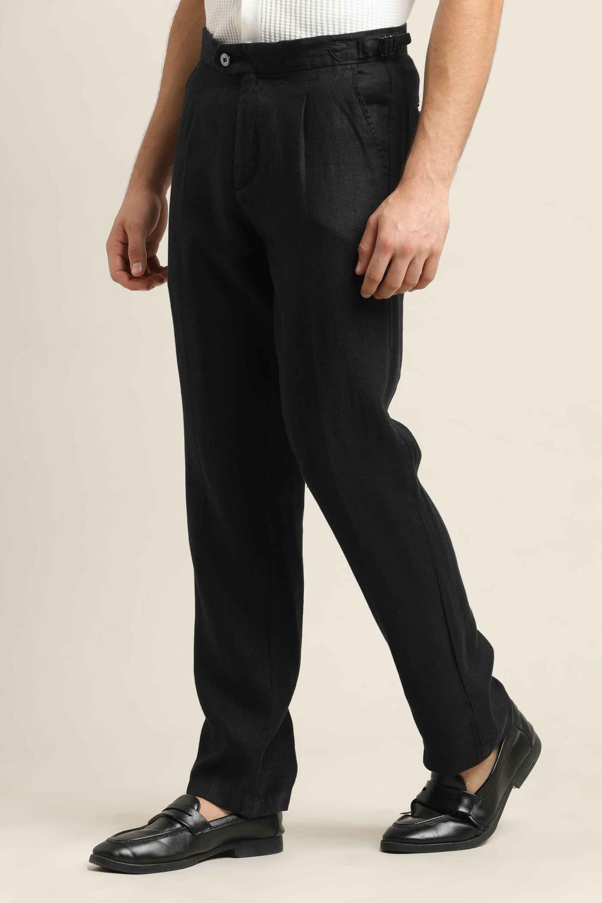 Pure Linen Pleated Trouser in Jet Black