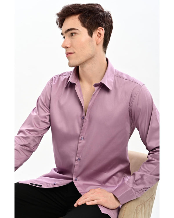 Dusty mauve satin shirt slim fit – seated close-up showing drape