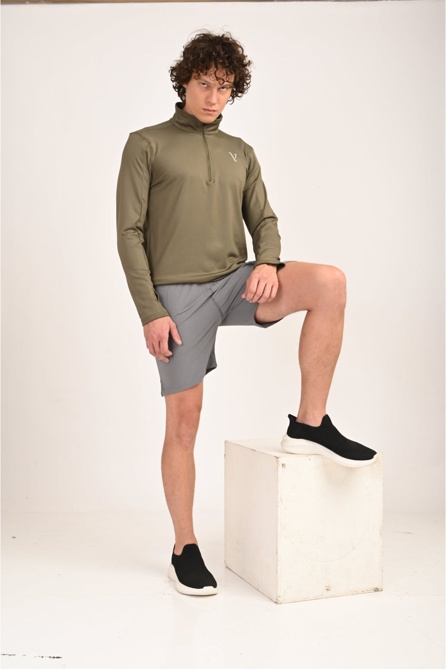 IVYN IVYN Performance Training Shorts in Grey