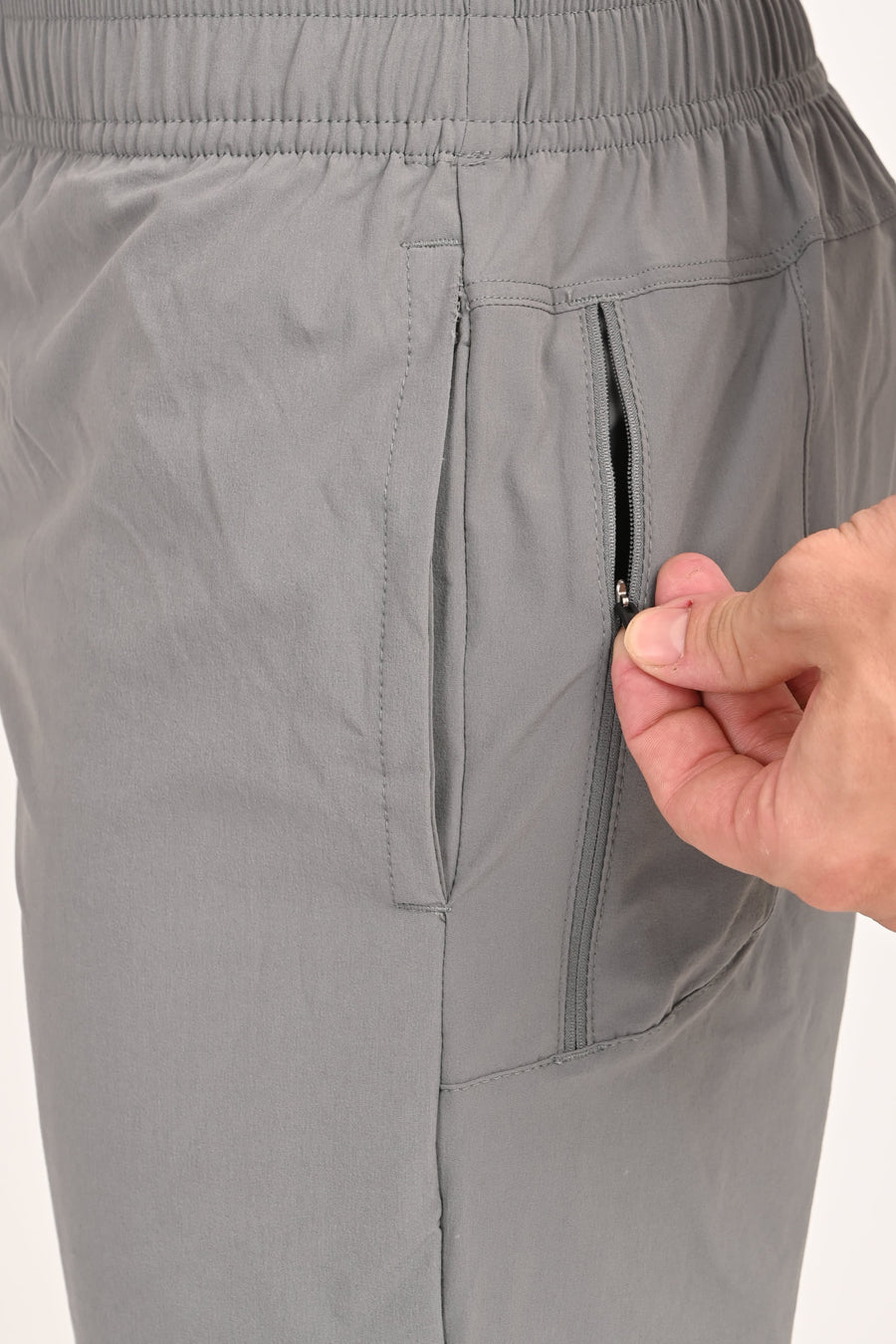 IVYN IVYN Performance Training Shorts in Grey
