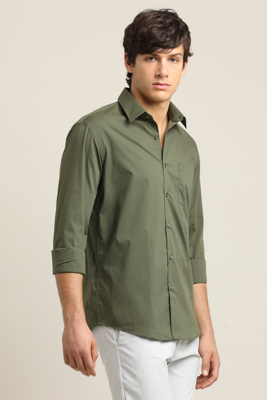 IVYN Solid Shirt in Olive Green